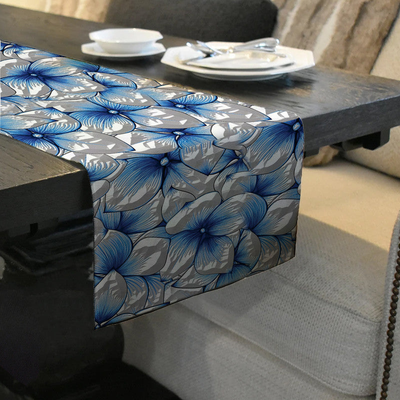 Silver Leaves 160cm Table Runner