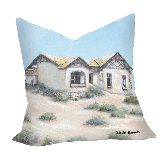 Old Bricks Luxury Scatter By Stella Bruwer