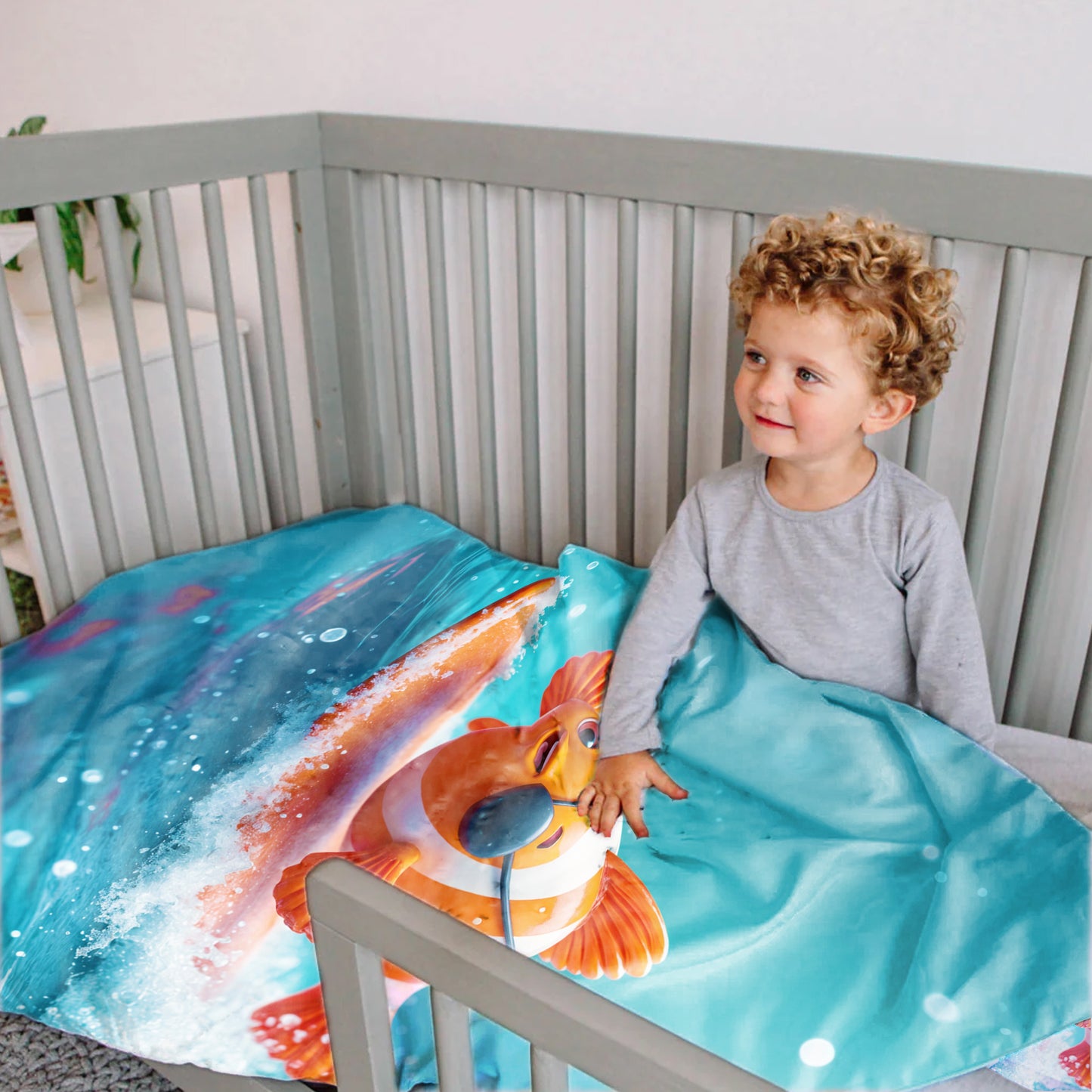 Surfing Clownfish Cot Set