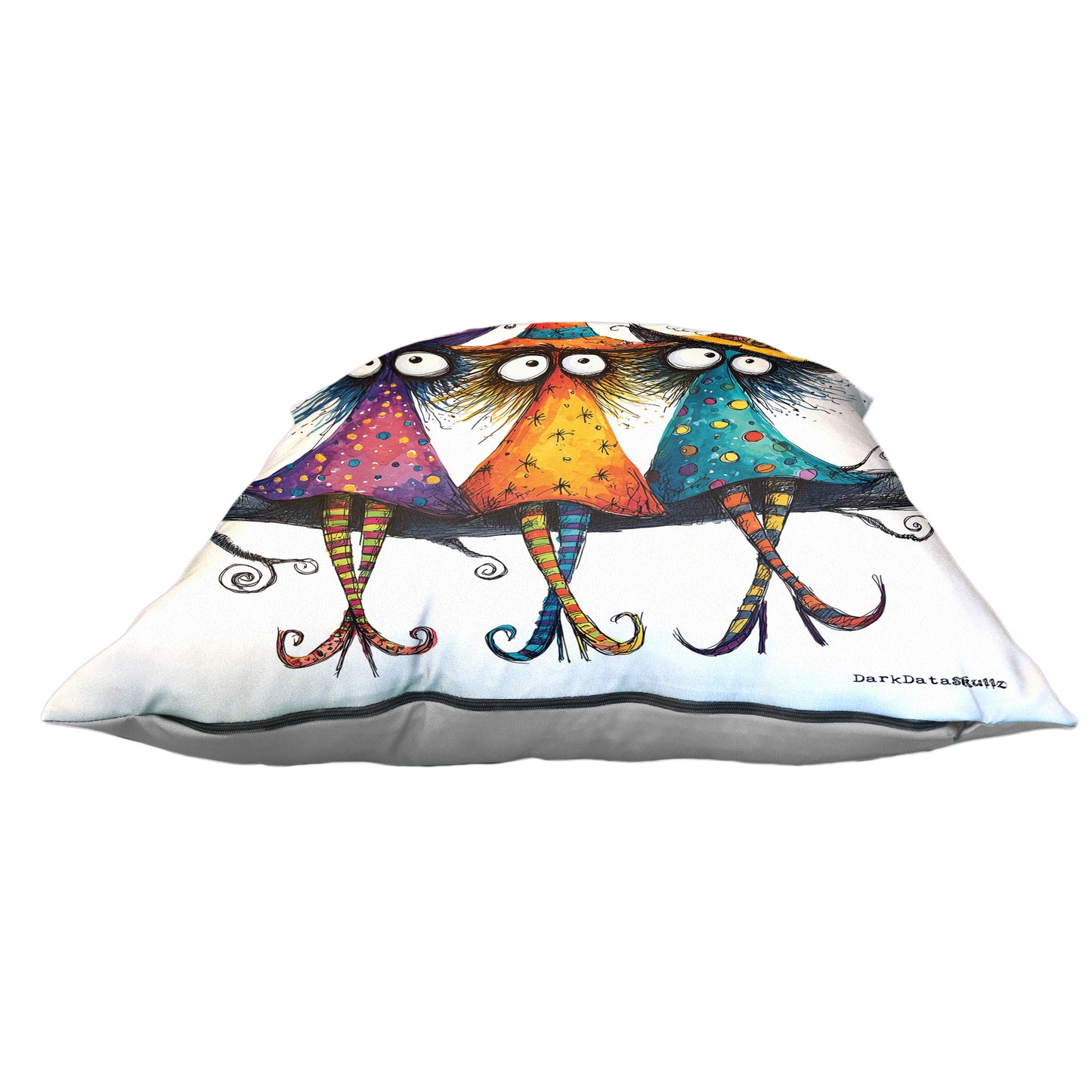The Wonky Hat Clubby Luxury Scatter by Wikus Schalkwyk