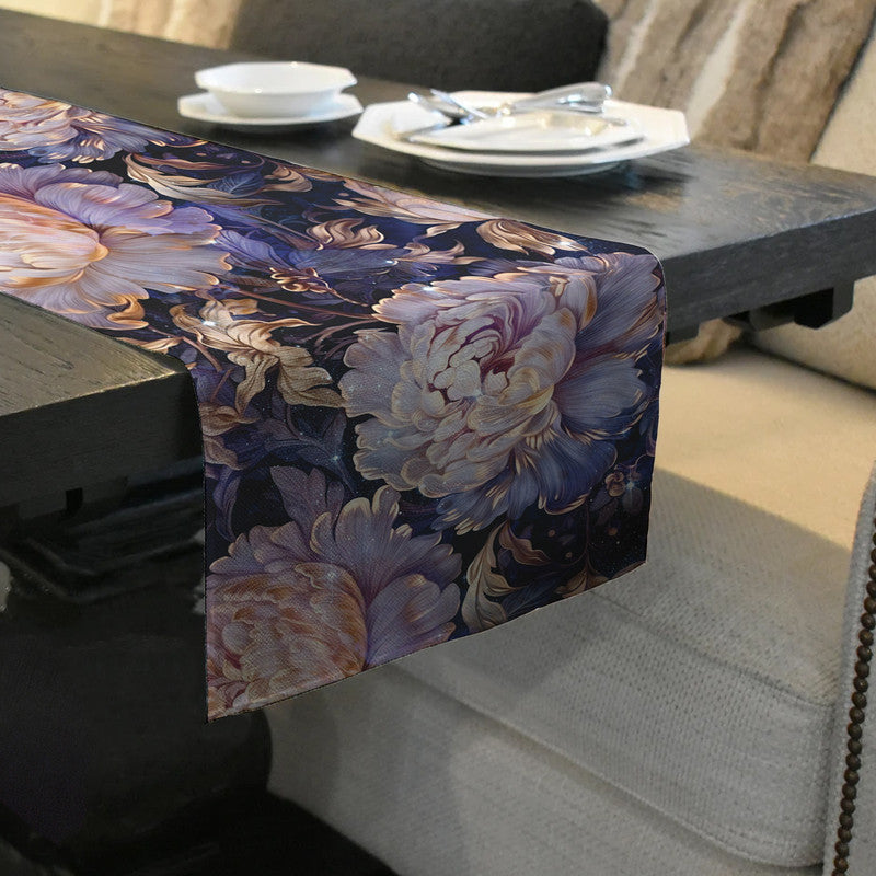 Vintage White Rose Table Runner