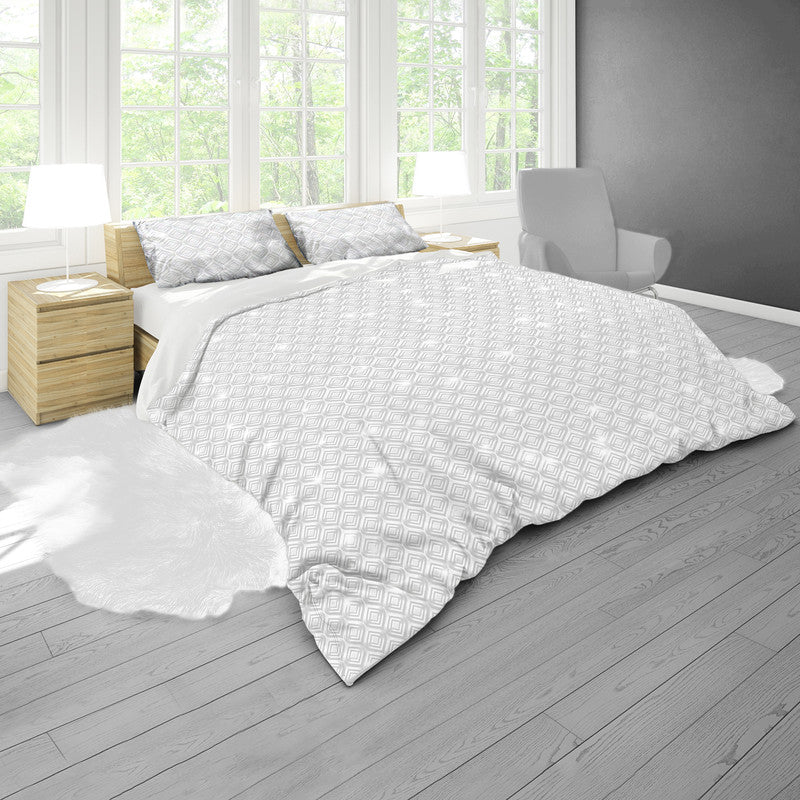White Diamond Polymara Duvet Cover Set