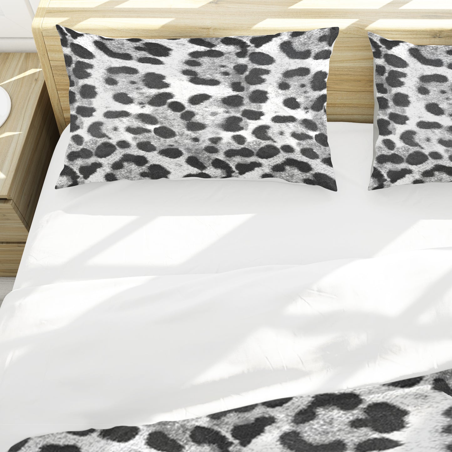 White Imitation Leopard Skin Duvet Cover Set