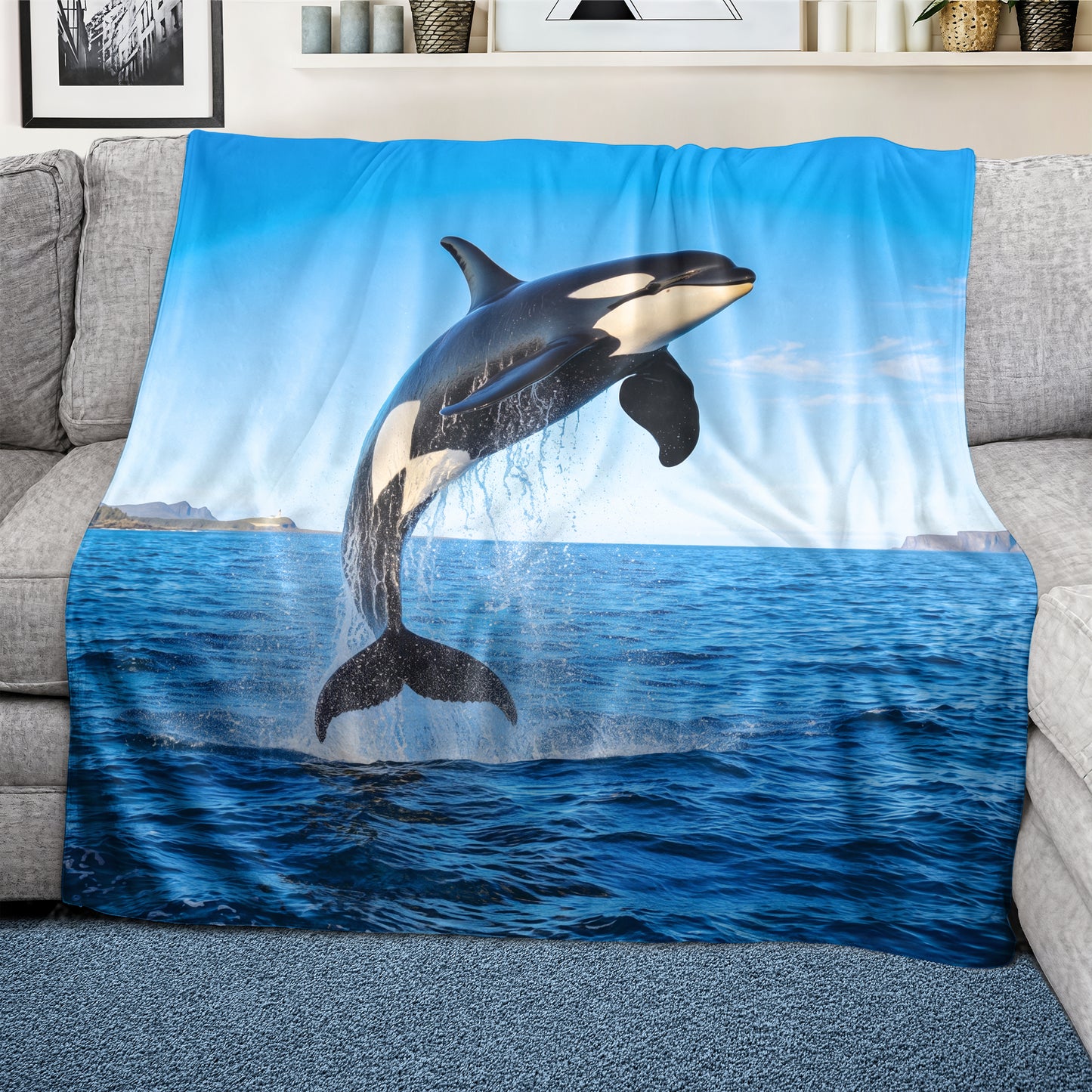 Wildlife Killer Whale Light Weight Fleece Blanket