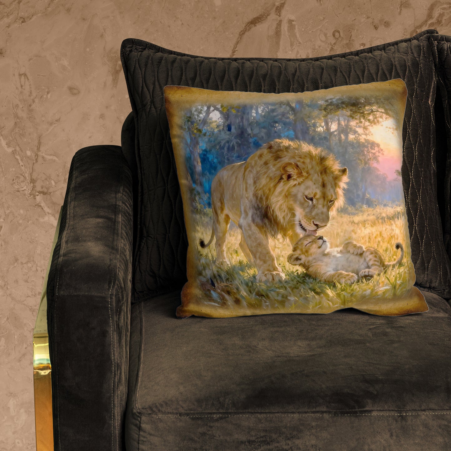 Wildlife Lion & Cub Luxury Scatter
