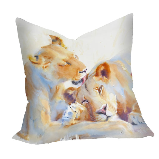Wildlife Lioness Love Luxury Scatter