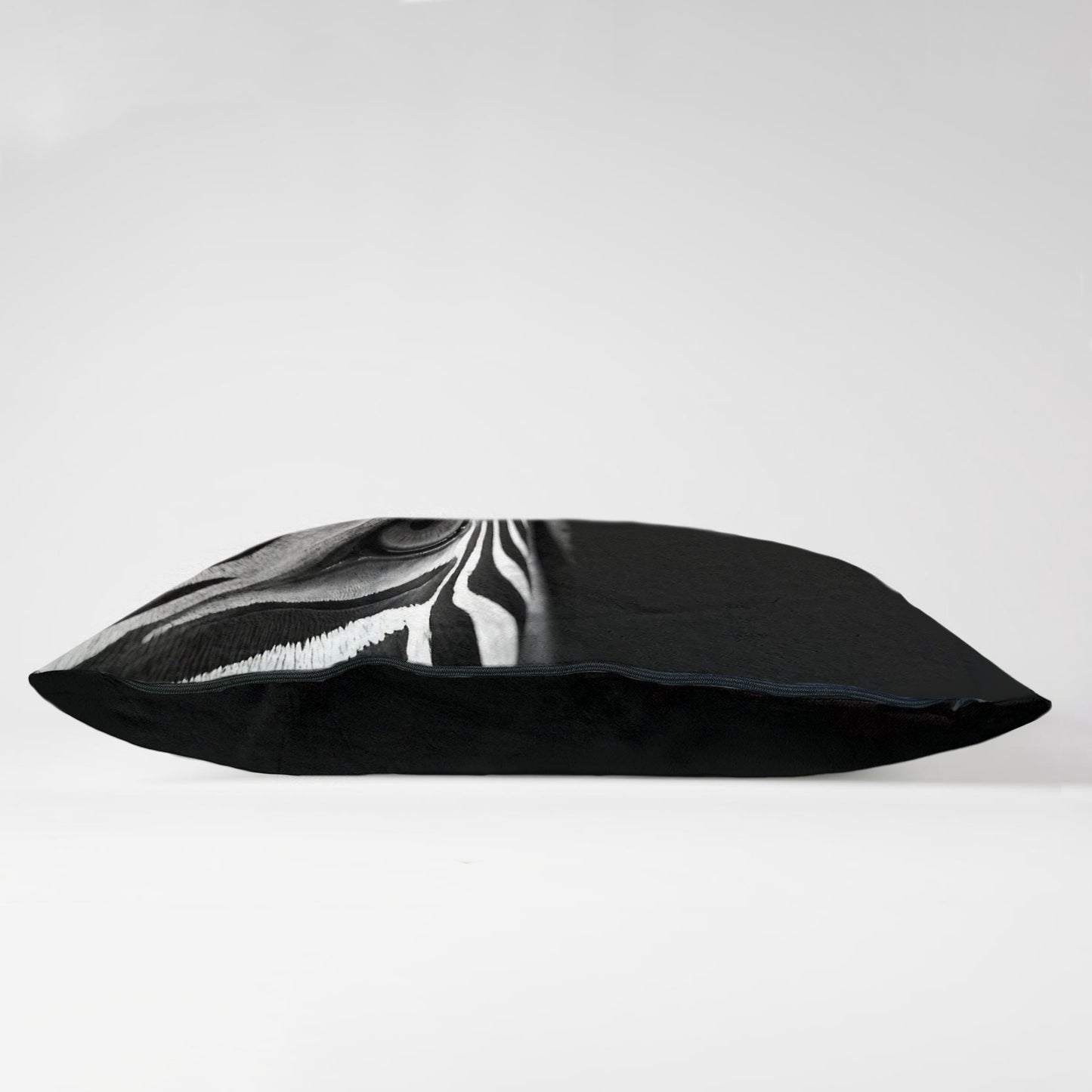 Zebra King Luxury Scatter
